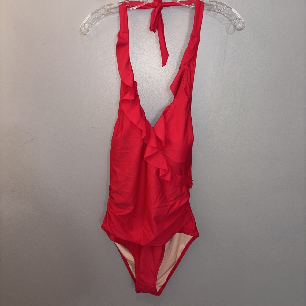 Cupshe Fuchsia Solid Halter Tie Ruffle Shirred Swimsuit one-piece Size M NWT